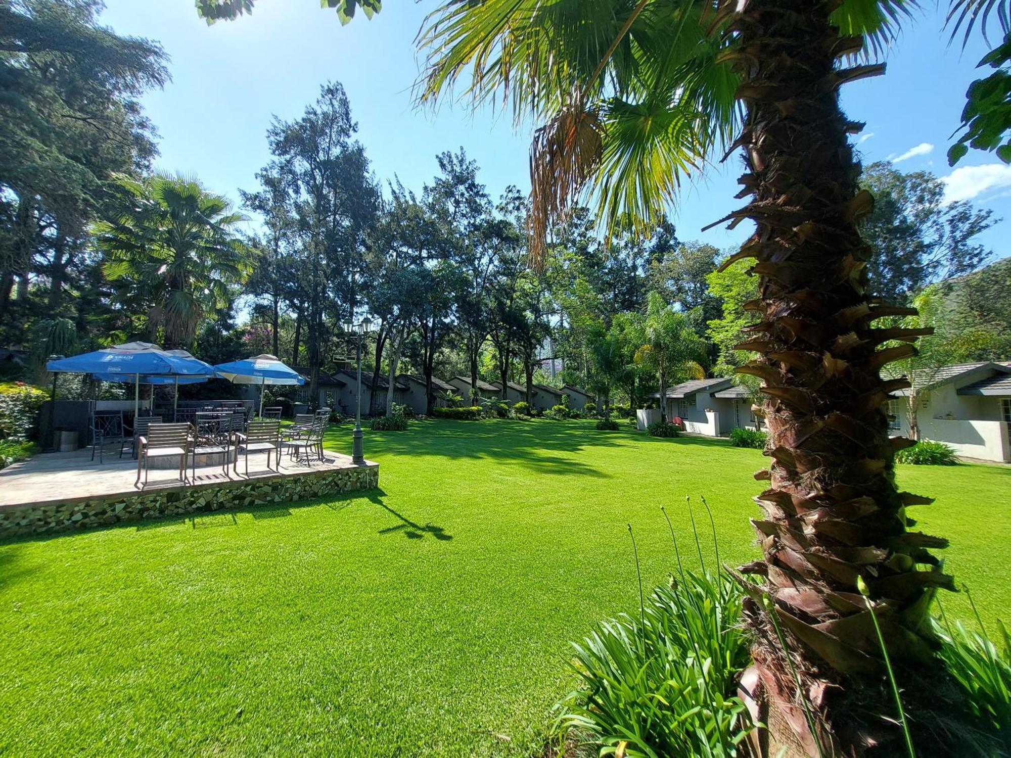 Wayside Lodge Waterval Boven Ngoại thất bức ảnh