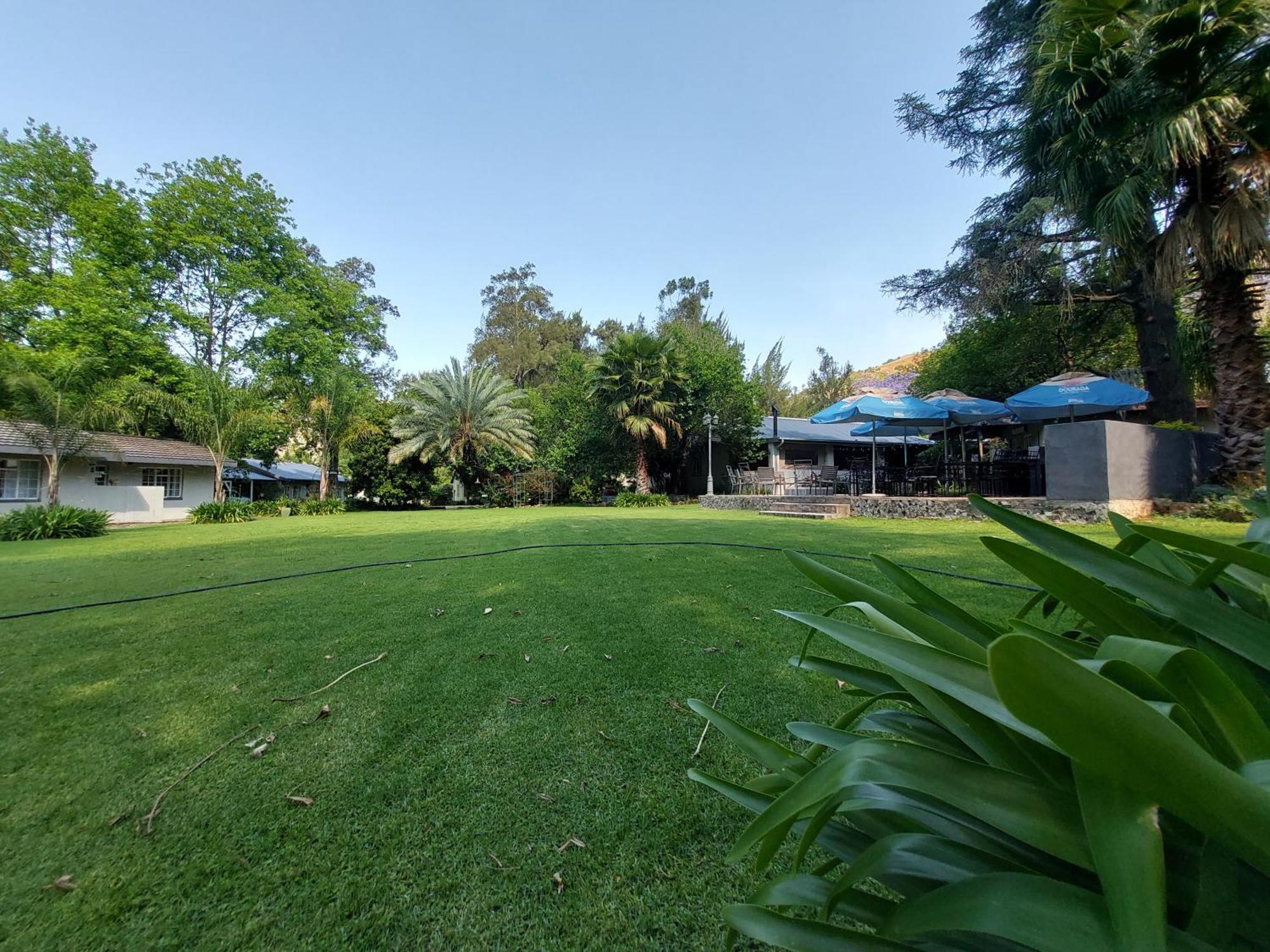 Wayside Lodge Waterval Boven Ngoại thất bức ảnh
